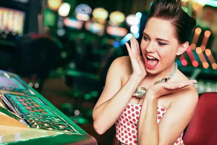 Pengguna membaca syarat bonus di asiawin88
